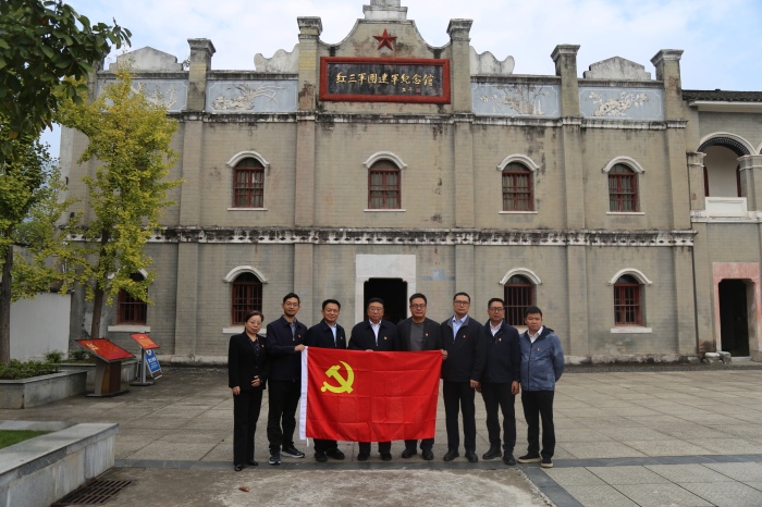 合照小(修改用1).jpg